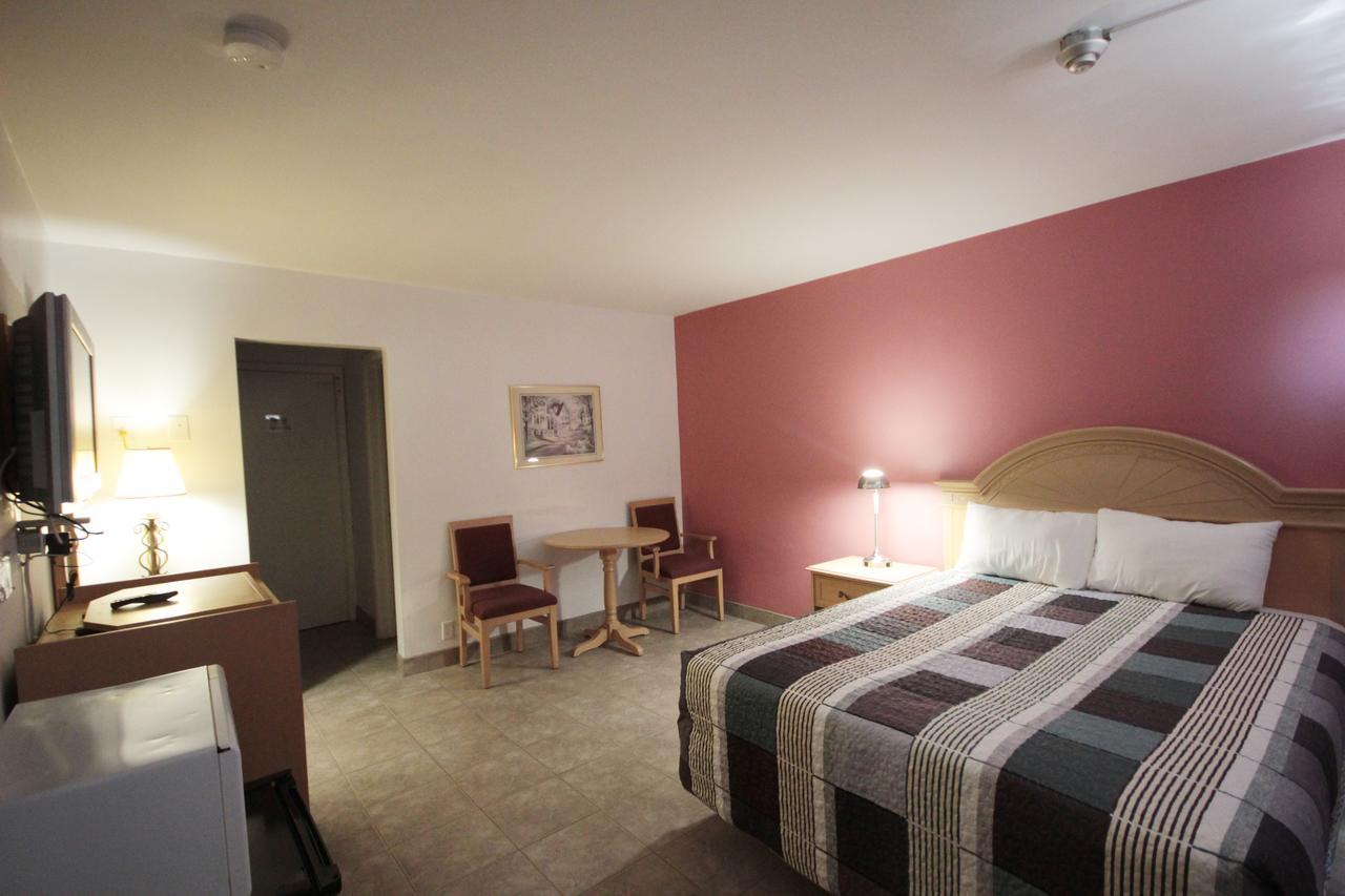 6267 Persepolis Inn Ниагара-Фолс Экстерьер фото